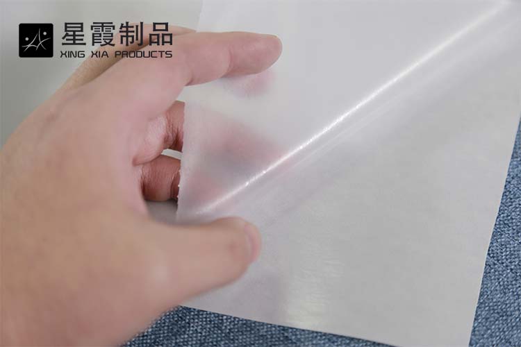 TPU胶膜烫压有气泡